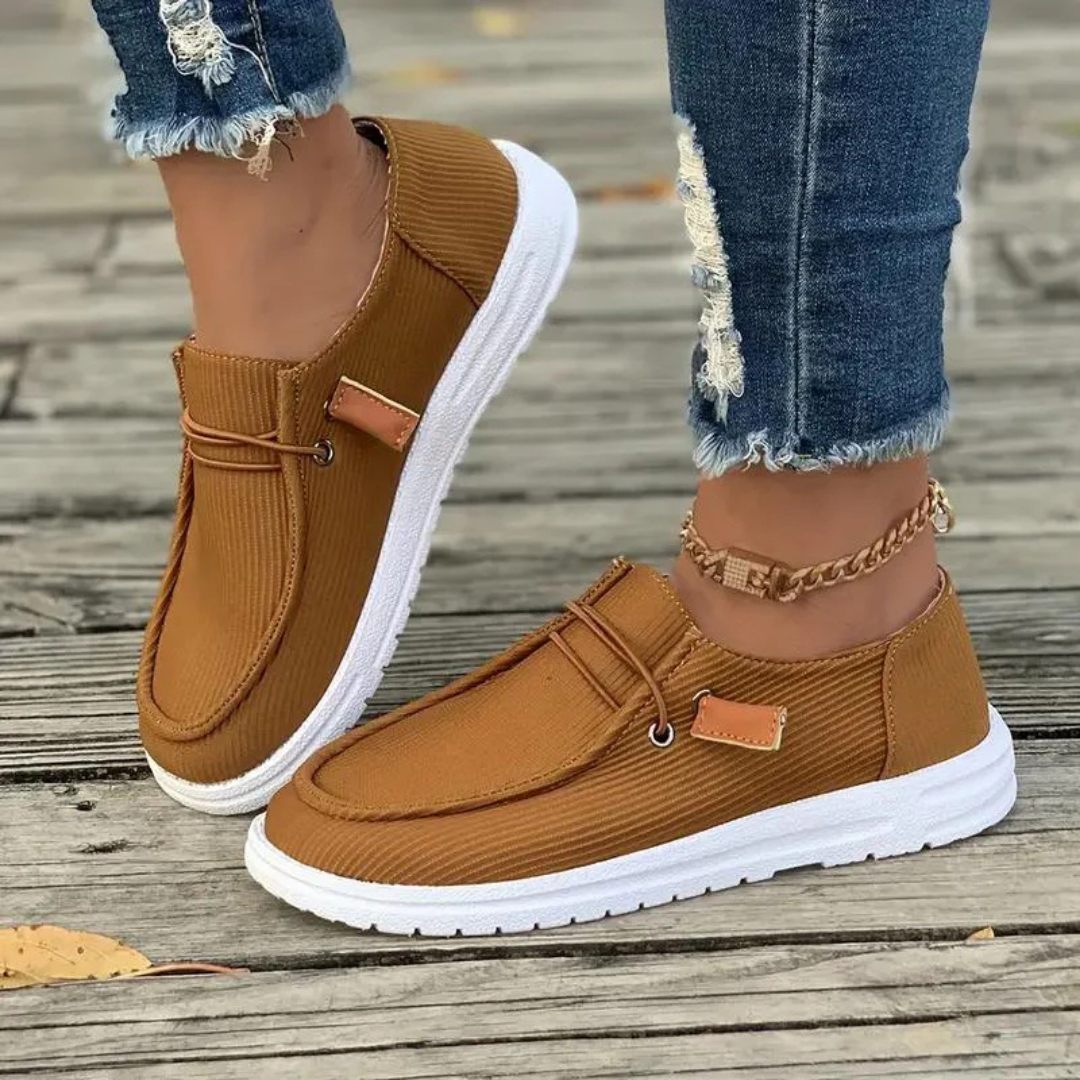 Zapatillas casual mujer con cordones y tejido transpirable