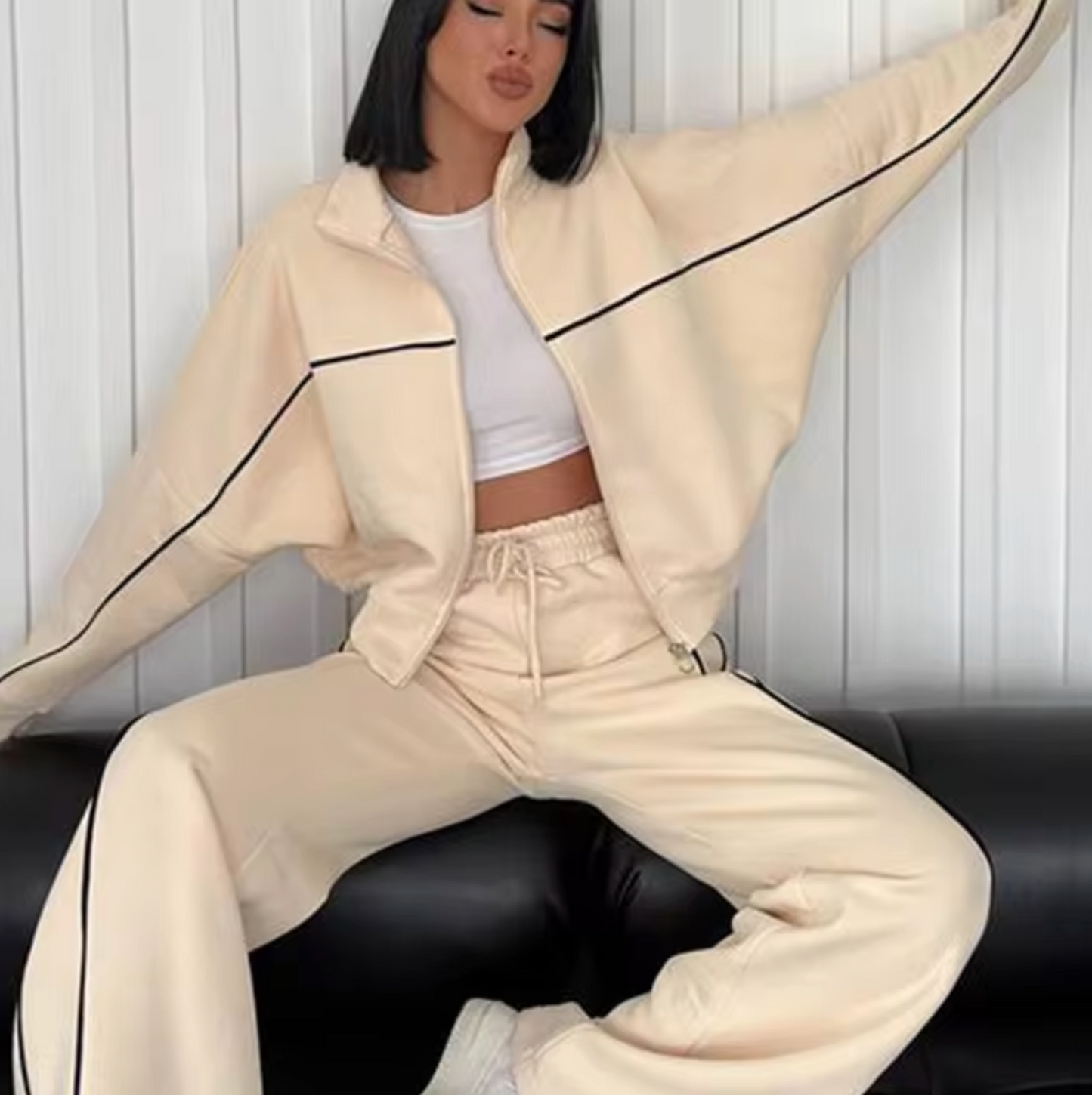 Conjunto Mujer de Cárdigan y Pantalón de Punto Cuello Alto