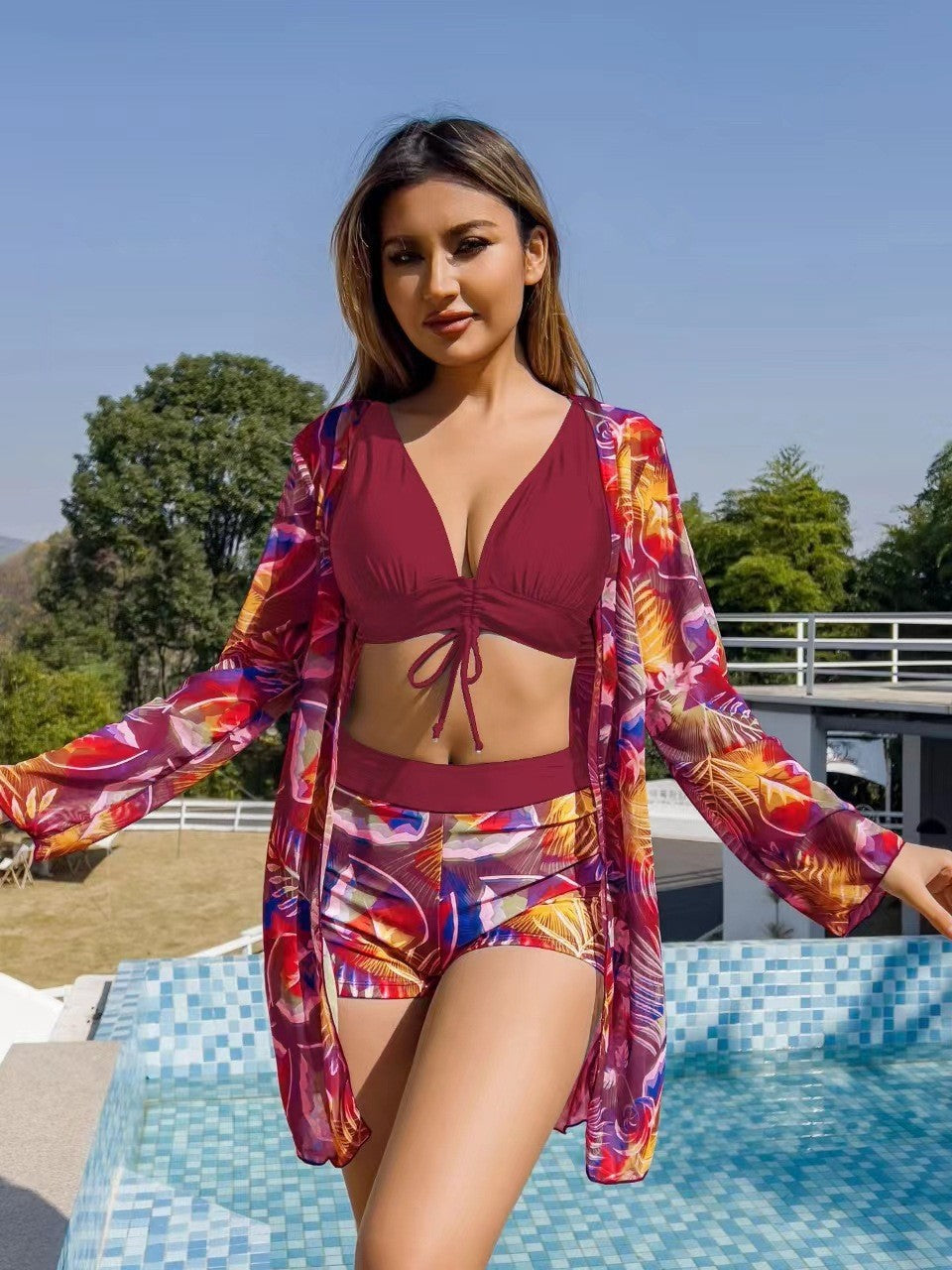 Conjunto de baño mujer con short y cover-up