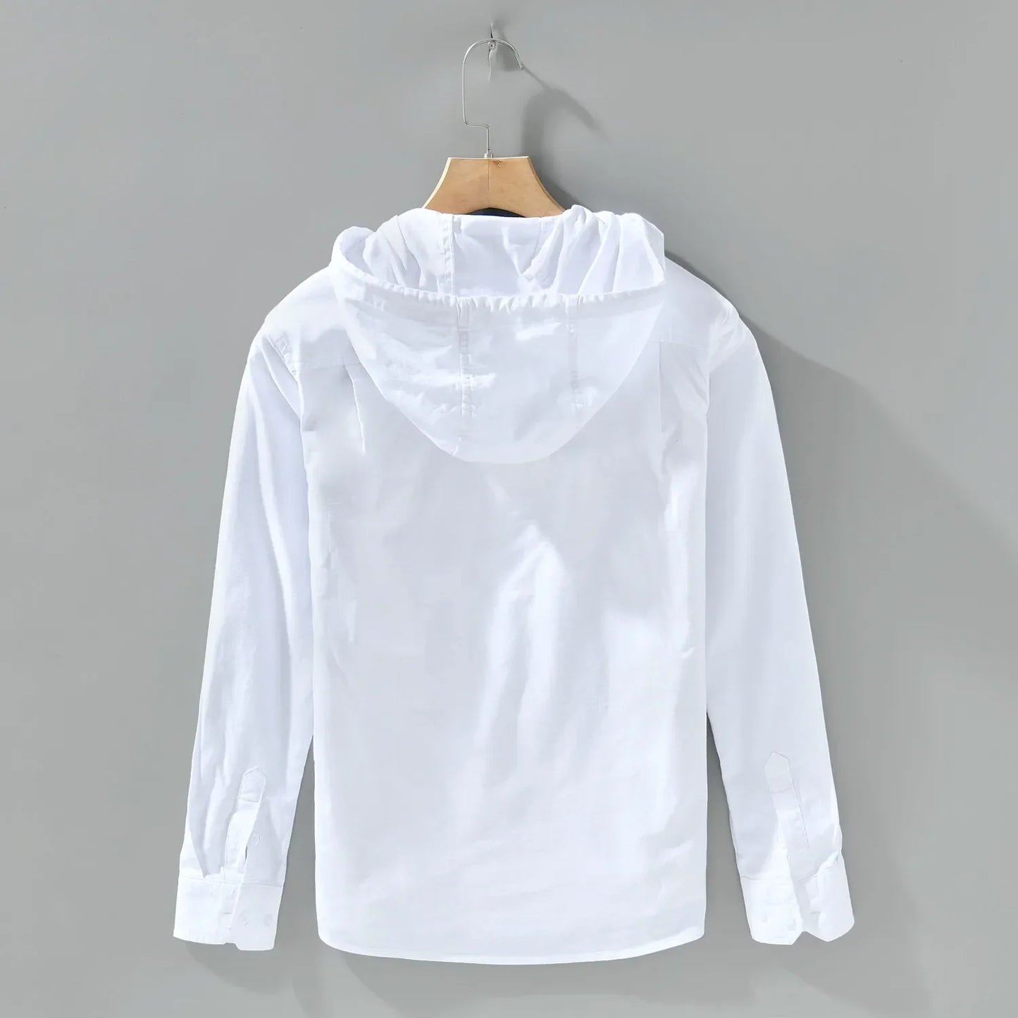 Camisa hombre de algodón manga larga con capucha y botones