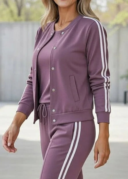 Conjunto sport mujer chaqueta y pantalón rayas elegante