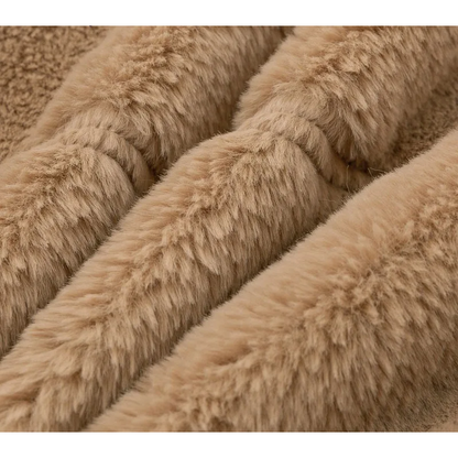 Chaqueta corta mujer teddy con cremallera y cuello alto