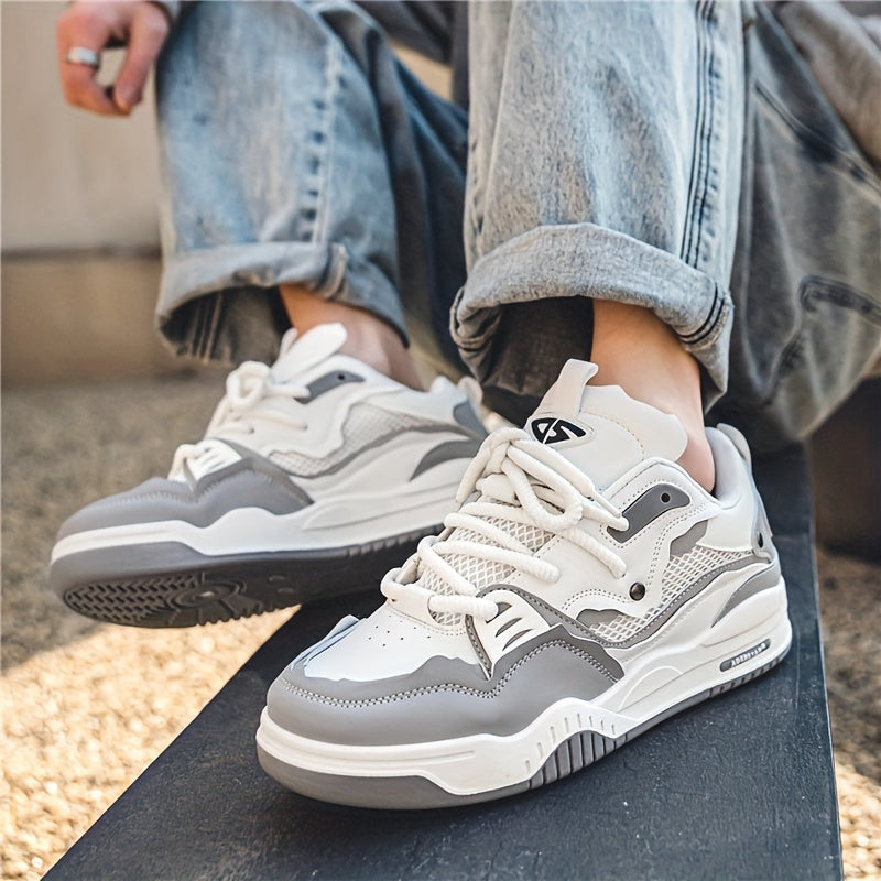 Zapatillas deportivas hombre bajas con detalles texturizados