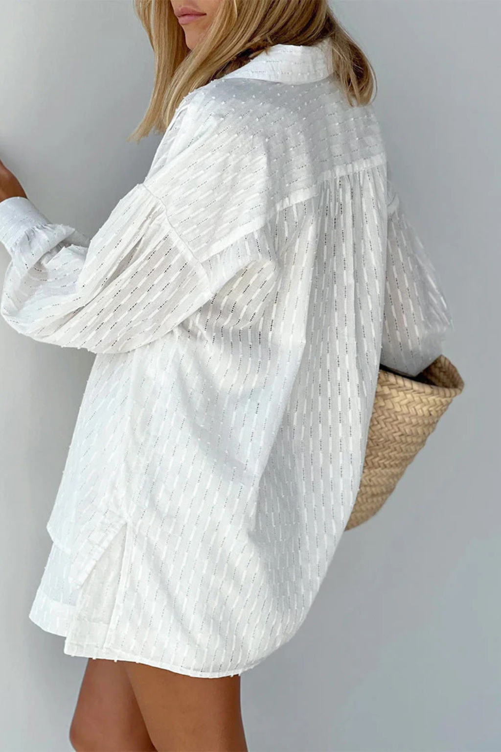 Conjunto Mujer Camisa Broderie y Pantalones Cortos