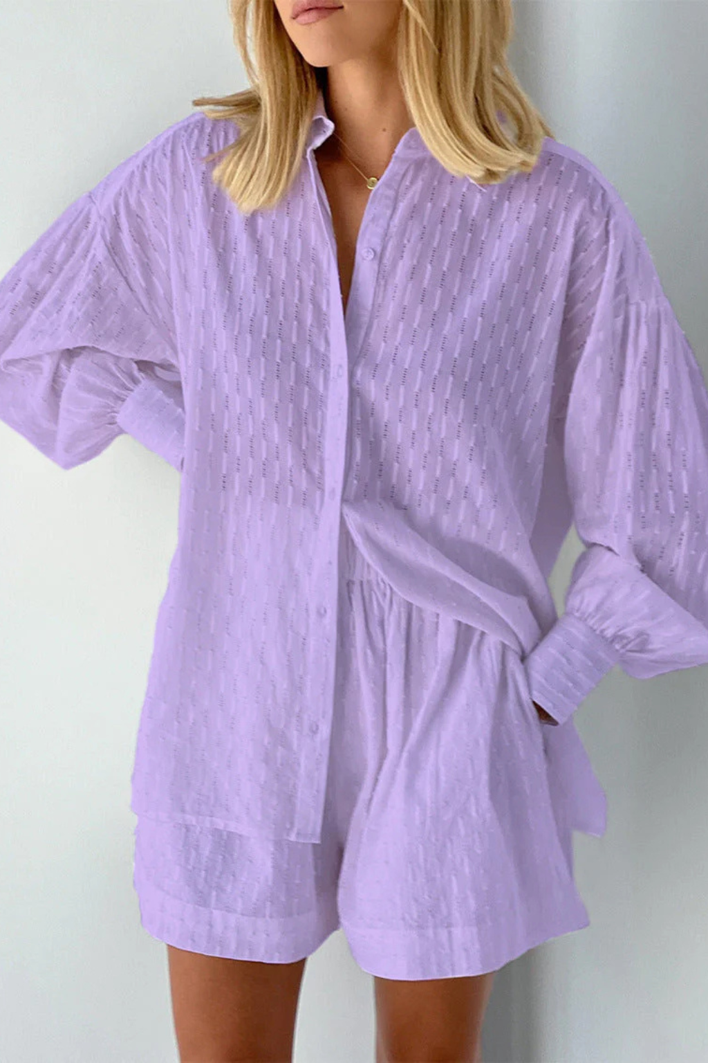 Conjunto Mujer Camisa Broderie y Pantalones Cortos