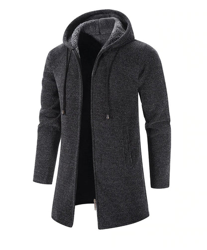 Chaqueta hombre con forro polar y capucha ajustada