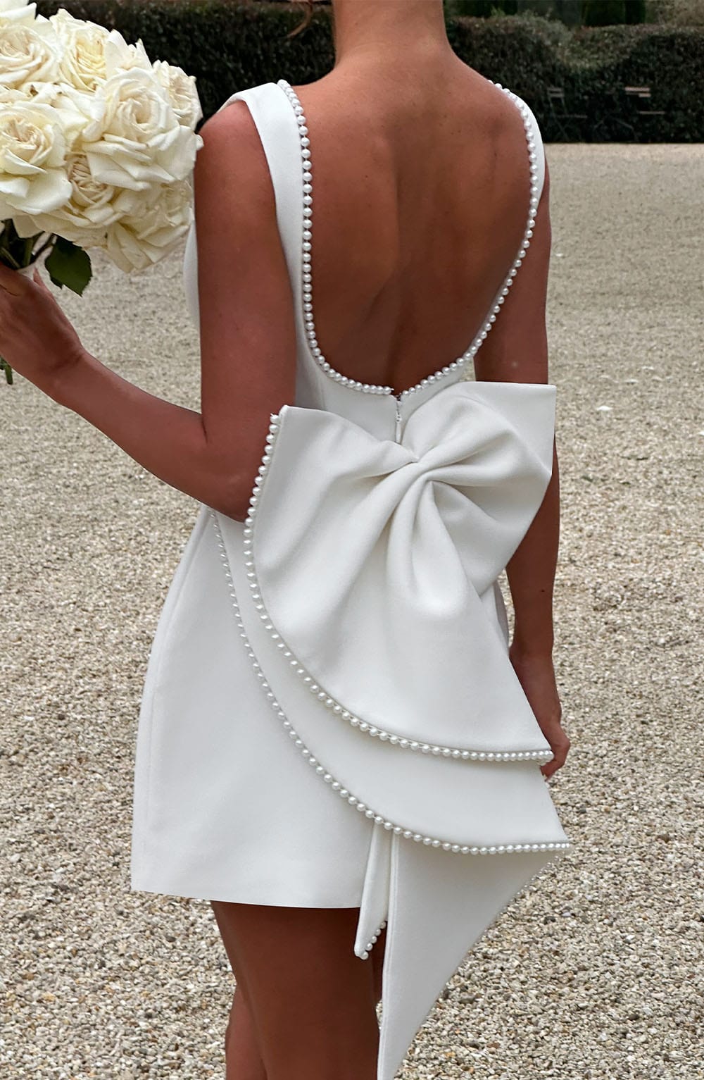 Vestido mini mujer estructurado para invitada de boda