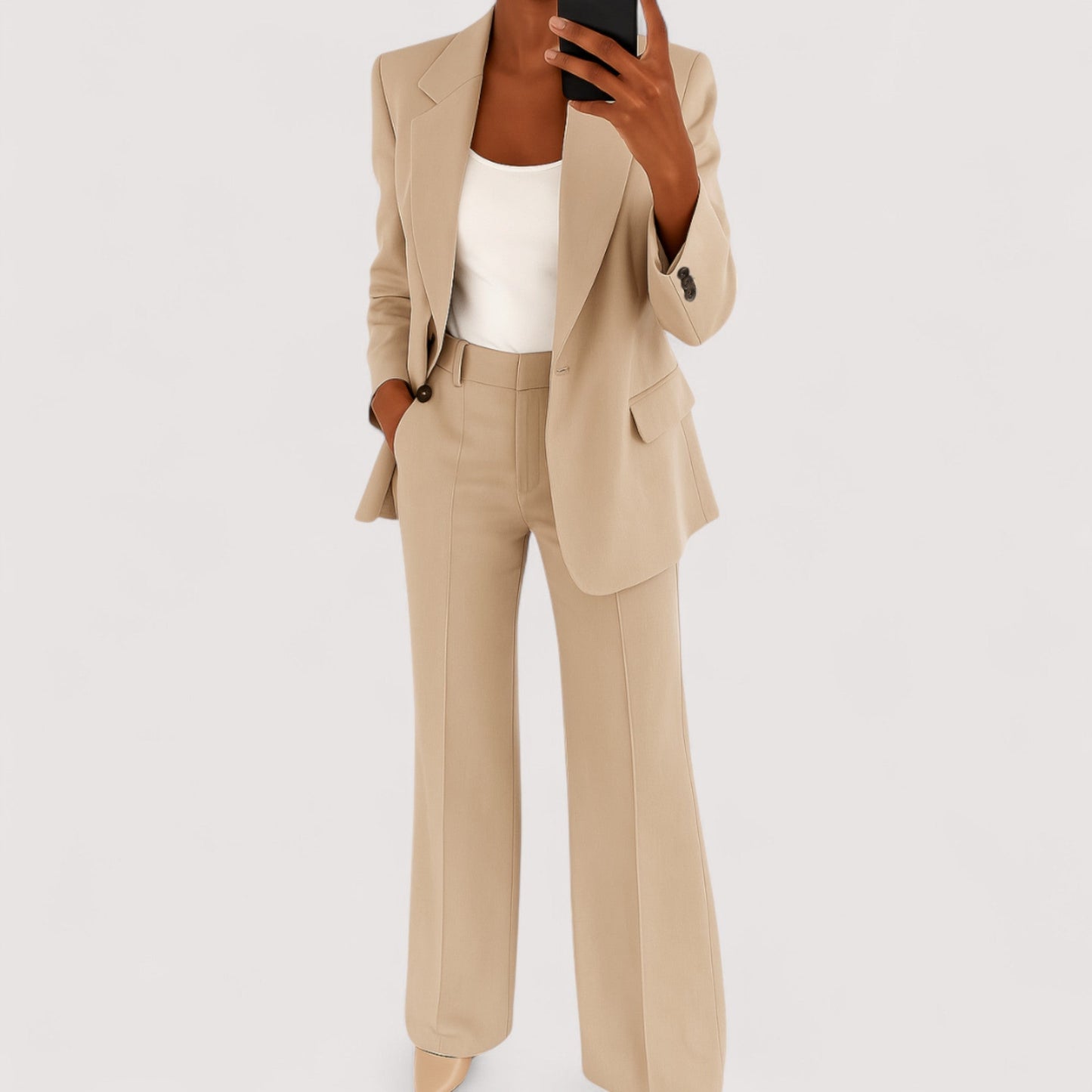 Traje dos piezas mujer corte clásico