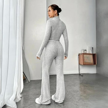 Conjunto Mujer de Punto Acanalado y Pantalón Ajustado