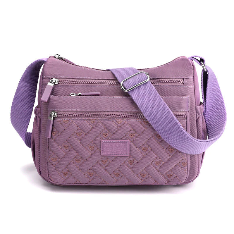 Bolso de hombro Mujer con acabado elegante y diseño clásico