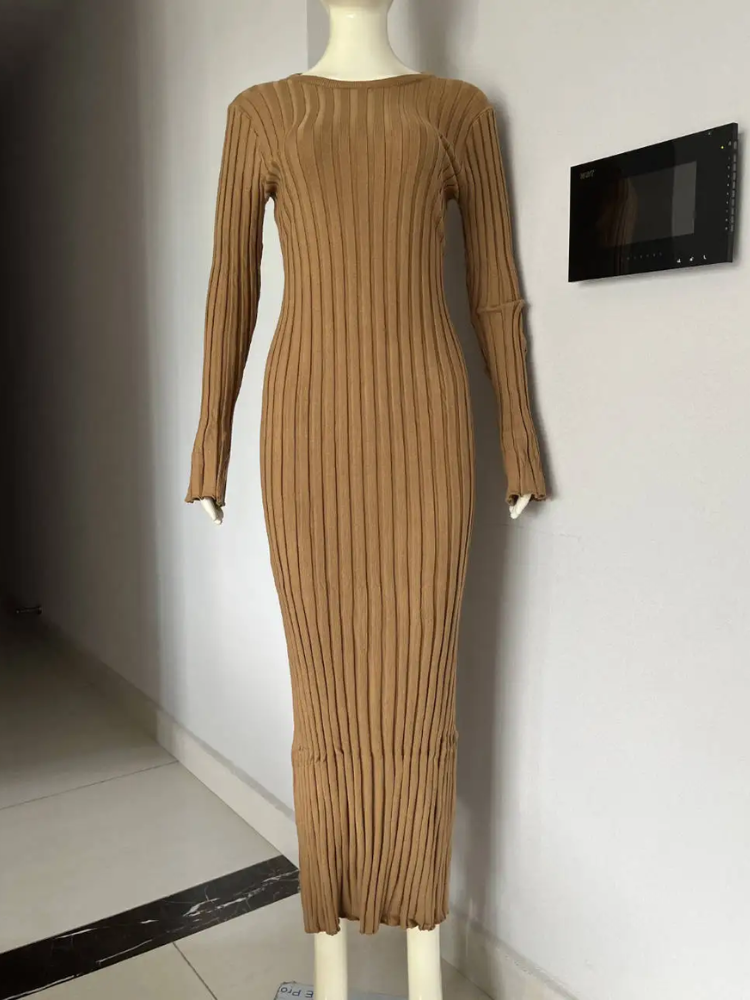 Vestido largo mujer de plumeti tejido elástico ajustado plisado