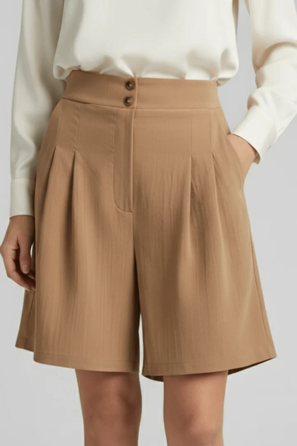 Bermudas Mujer Talle Alto con Pinzas Corte Sartorial