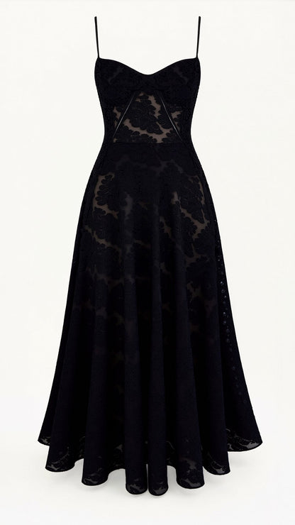 Vestido maxi mujer con tirantes finos y diseño fluido