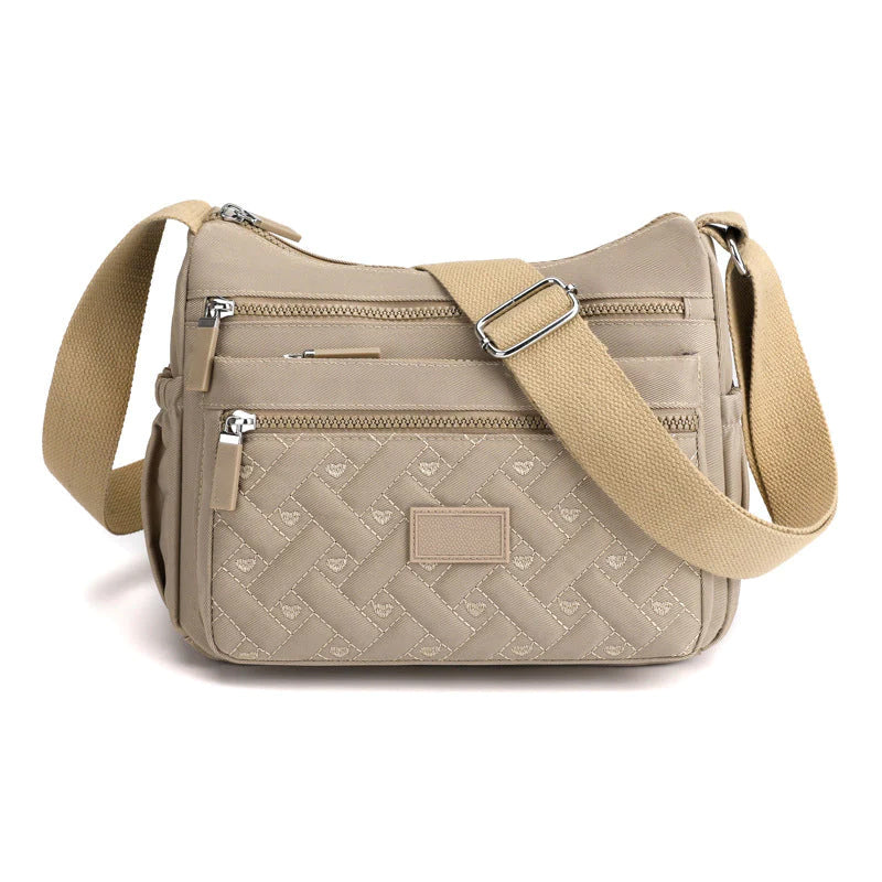 Bolso de hombro Mujer con acabado elegante y diseño clásico