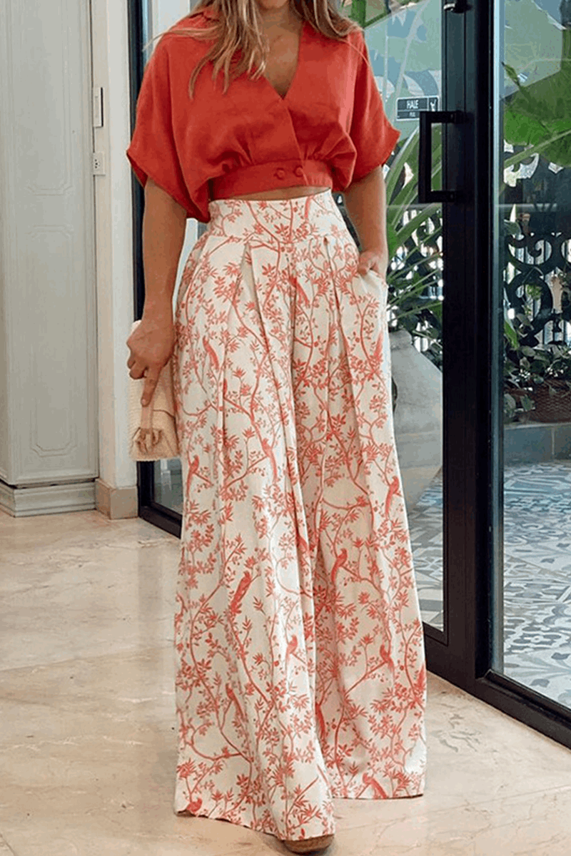 Conjunto Mujer y Pantalón Corto Estampado Tropical