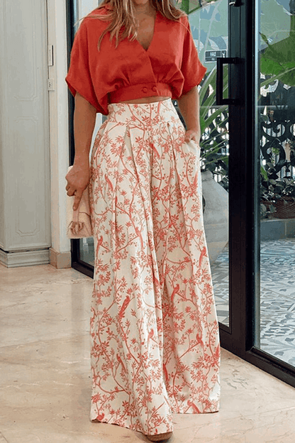 Conjunto Mujer y Pantalón Corto Estampado Tropical