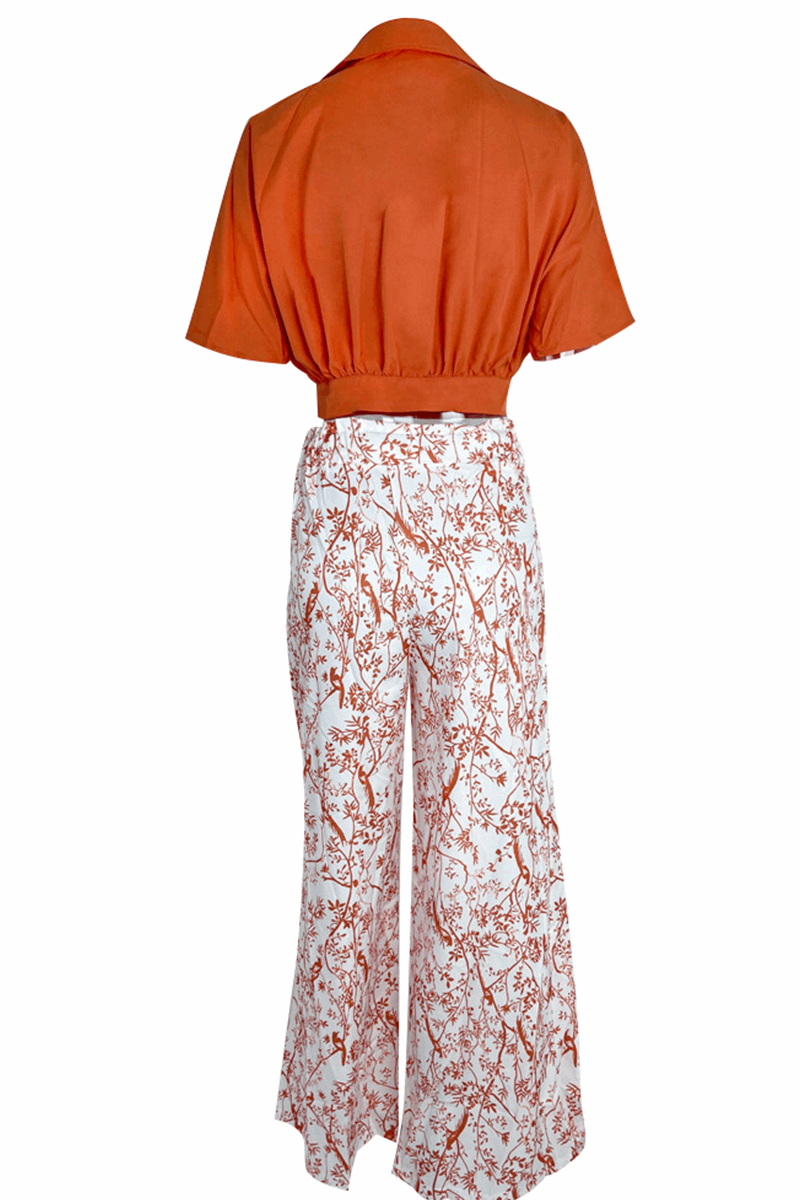 Conjunto Mujer y Pantalón Corto Estampado Tropical
