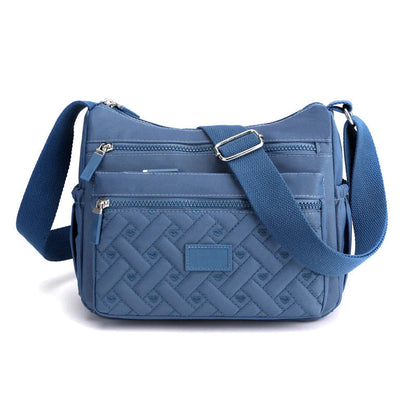 Bolso de hombro Mujer con acabado elegante y diseño clásico