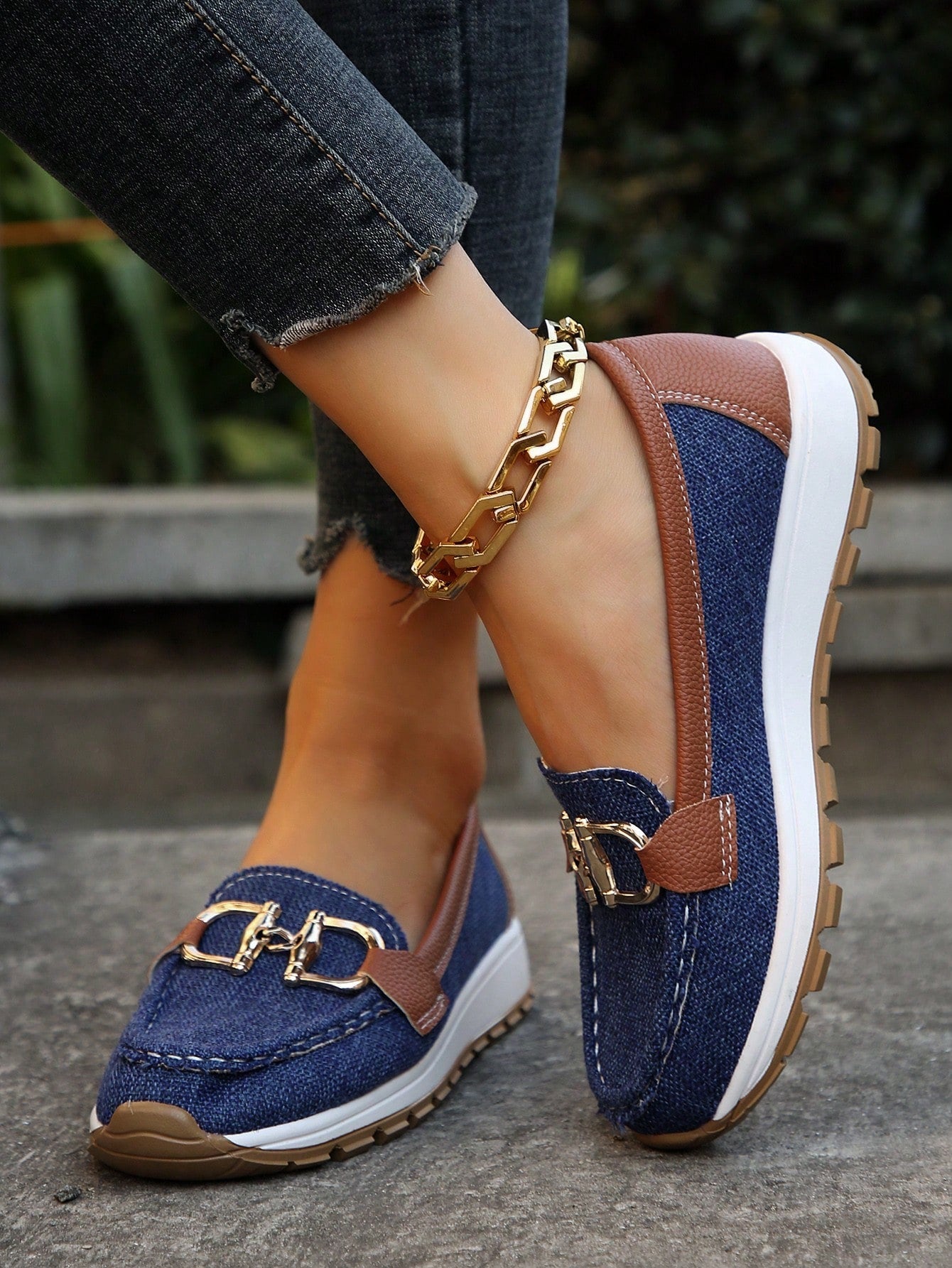 Mocasines Mujer Planos Hebilla Eslabones Suela Goma