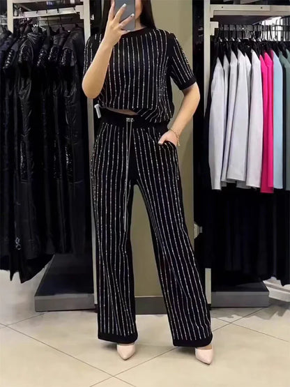 Conjunto Mujer Comodo con Detalles Brillantes