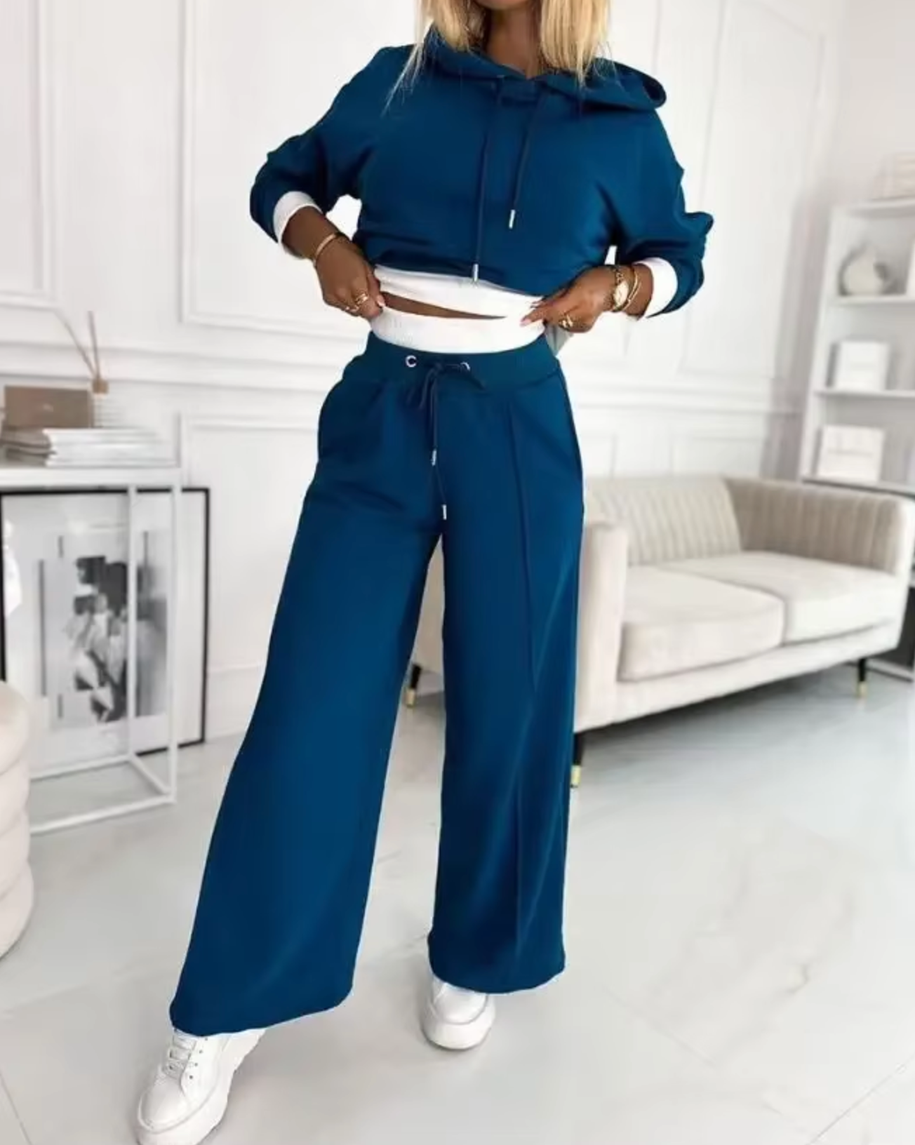 Conjunto Mujer Sudadera con Capucha y Pantalón Pierna Ancha