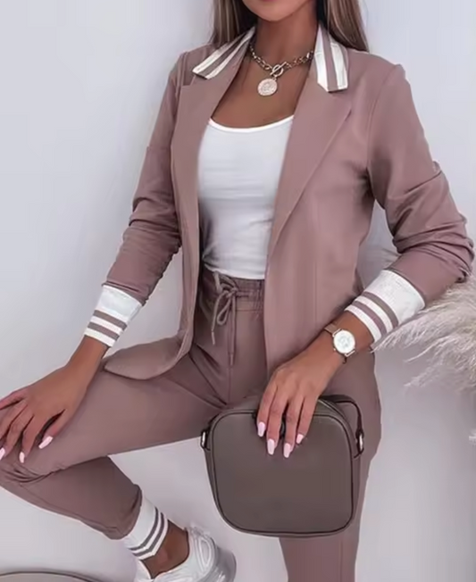 Conjunto Mujer Blazer y Pantalón Formal Ajustado - Mavetta