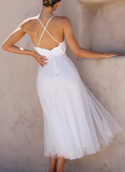 Vestido midi mujer tirantes finos diseño ajustado falda fluida