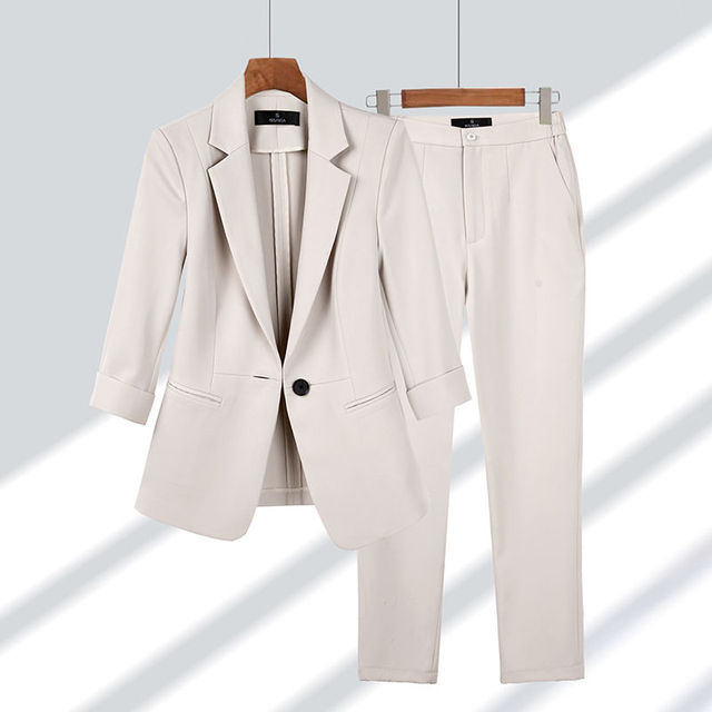 Conjunto Mujer Blazer y Pantalón Ajuste Clásico