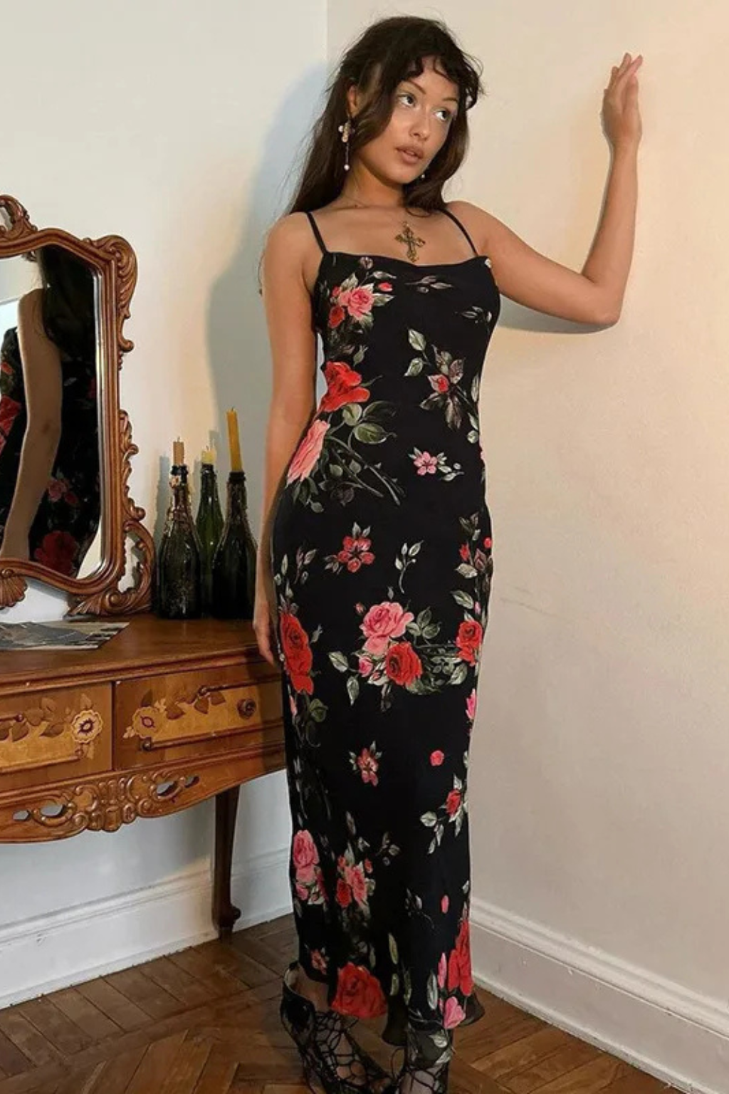 Vestido maxi mujer con tirantes finos y estampado floral