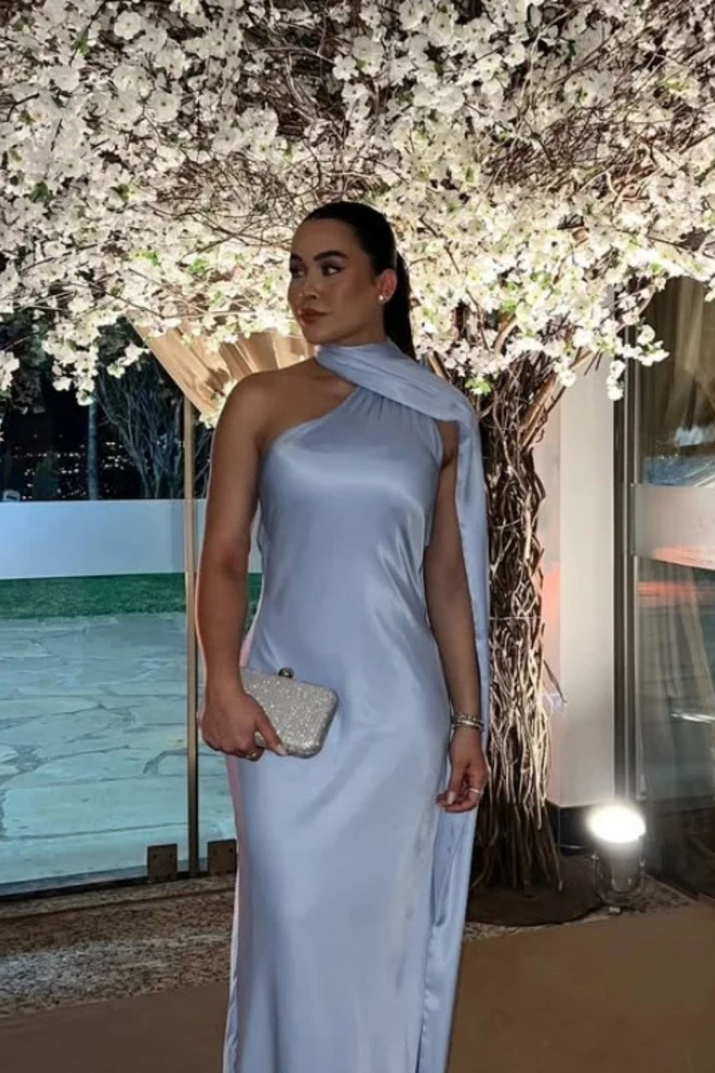 Vestido maxi mujer de tejido fluido sin mangas halter