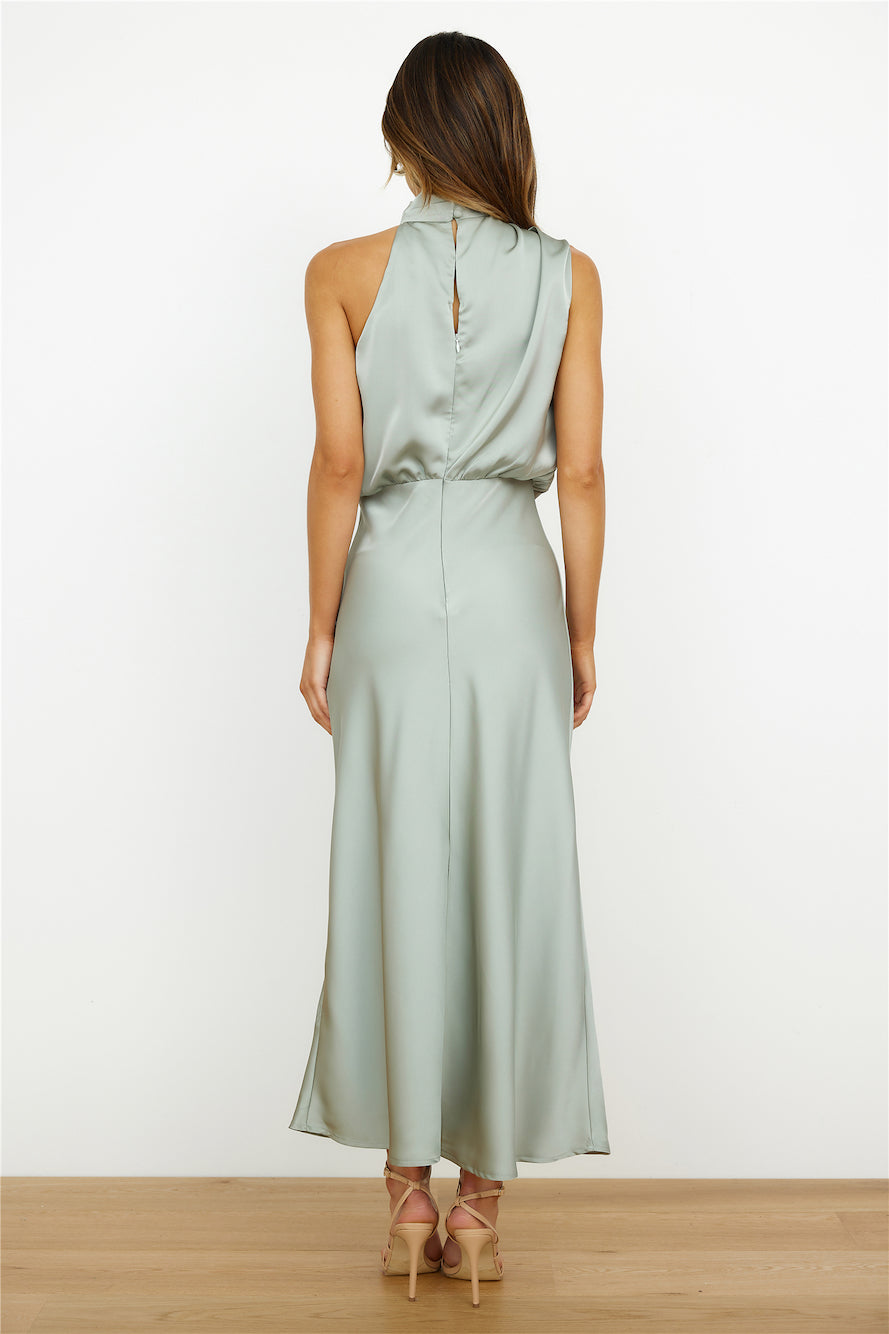 Vestido Noche Mujer con Hombros Descubiertos y Cuello Alto