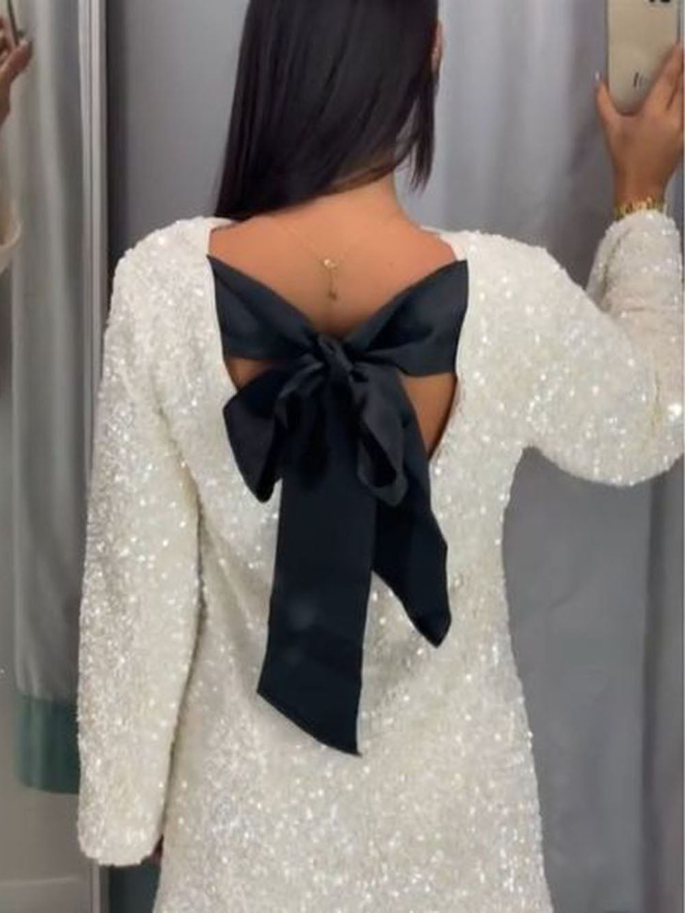 Vestido corto mujer con lentejuelas y detalle de lazo