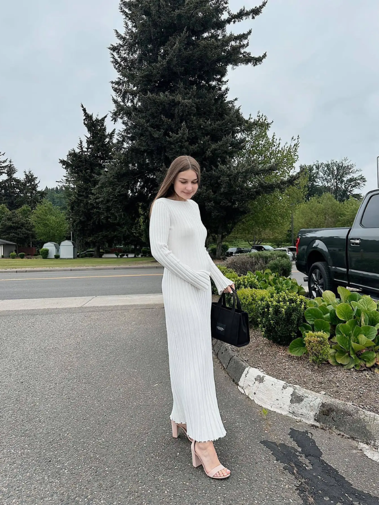 Vestido largo mujer de plumeti tejido elástico ajustado plisado