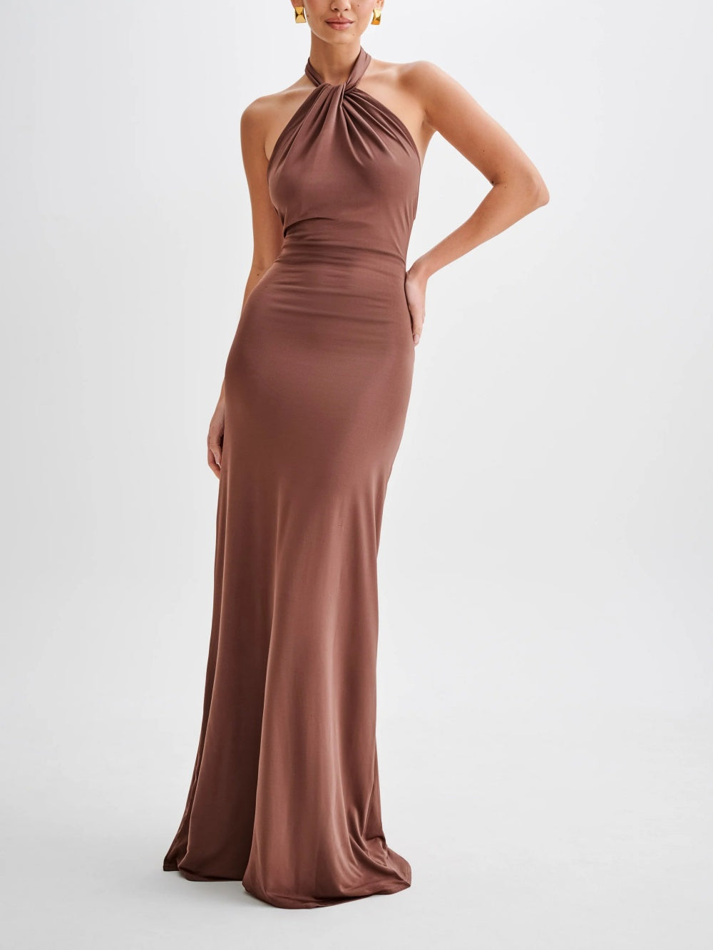 Vestido maxi mujer con cuello halter y espalda descubierta