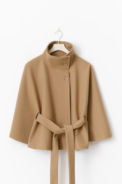 Chaqueta capa mujer con cuello alto y cinturón ajustable