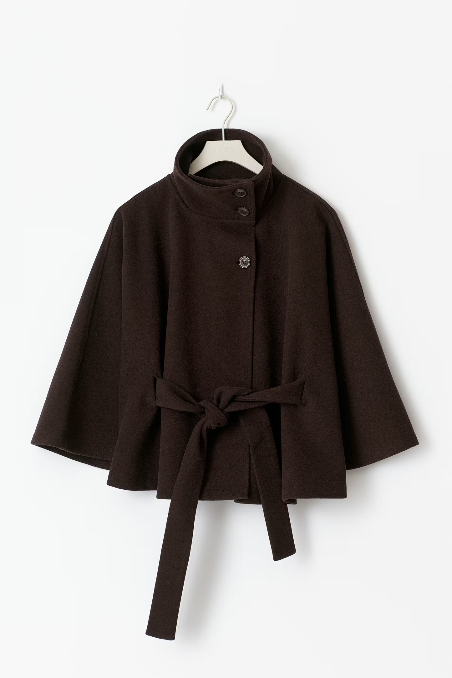 Chaqueta capa mujer con cuello alto y cinturón ajustable