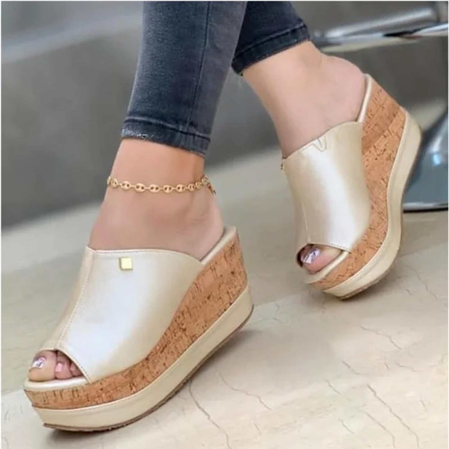 Sandalias Mujer con Puntera Abierta y Cuña