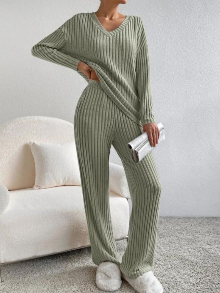 Conjunto Mujer Suéter y Pantalón Punto Elegante