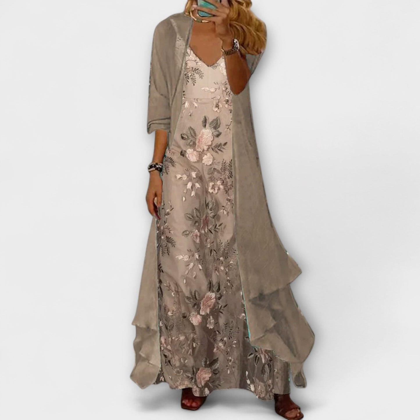 Conjunto Mujer de Dos Piezas con Vestido Maxi Elegante