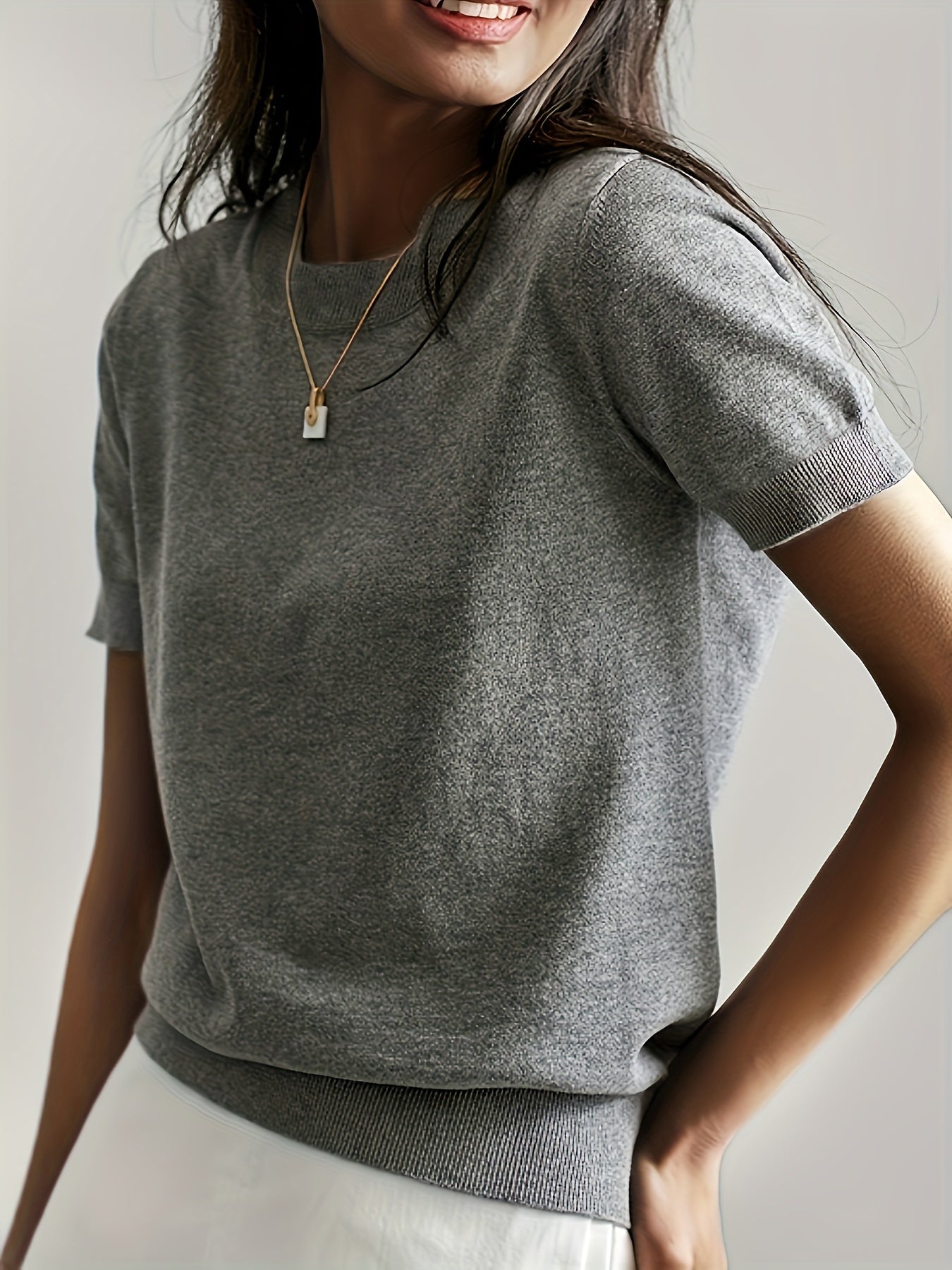 Camiseta Mujer de Punto Manga Corta Cuello Redondo Entallada