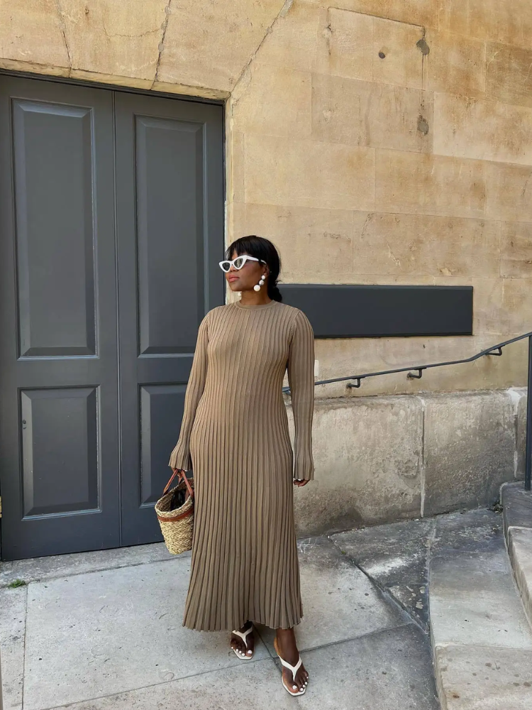 Vestido largo mujer de plumeti tejido elástico ajustado plisado