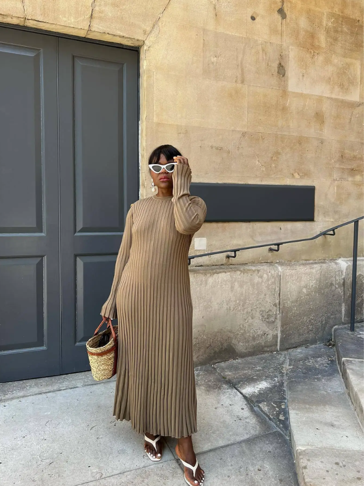Vestido largo mujer de plumeti tejido elástico ajustado plisado