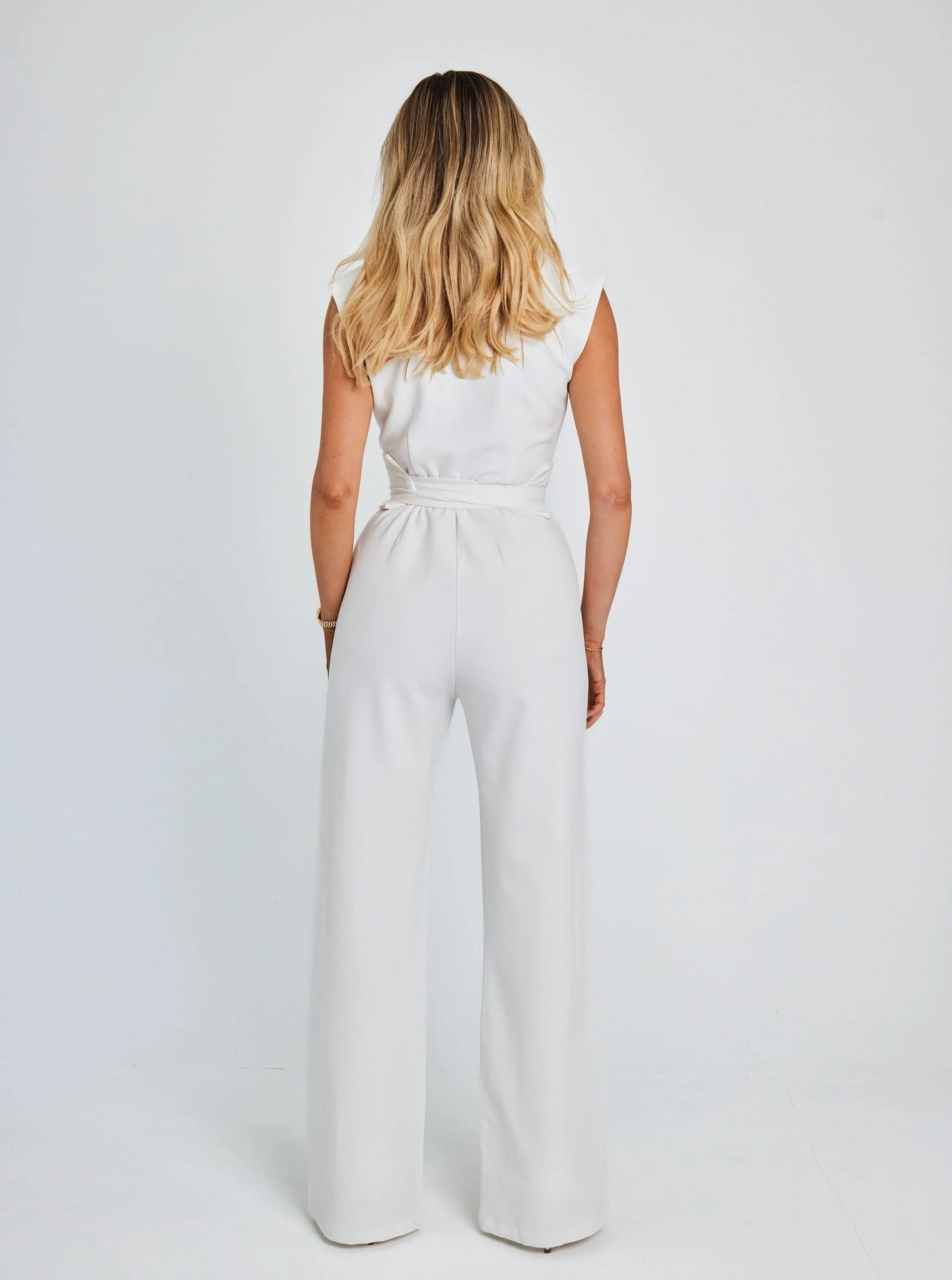 Mono fiesta Mujer con diseño sofisticado ajuste elegante