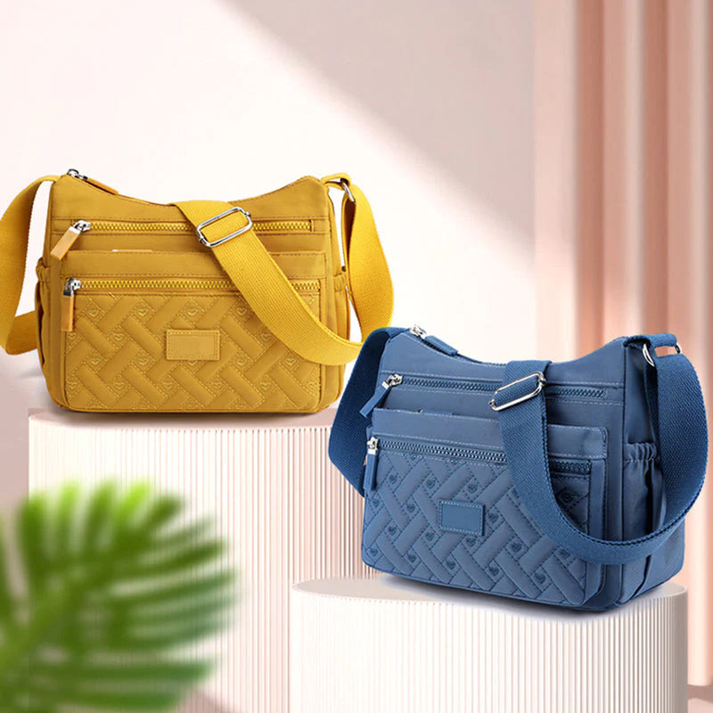 Bolso de hombro Mujer con acabado elegante y diseño clásico