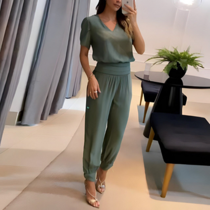 Conjunto Mujer de Dos Piezas Diseño Moderno