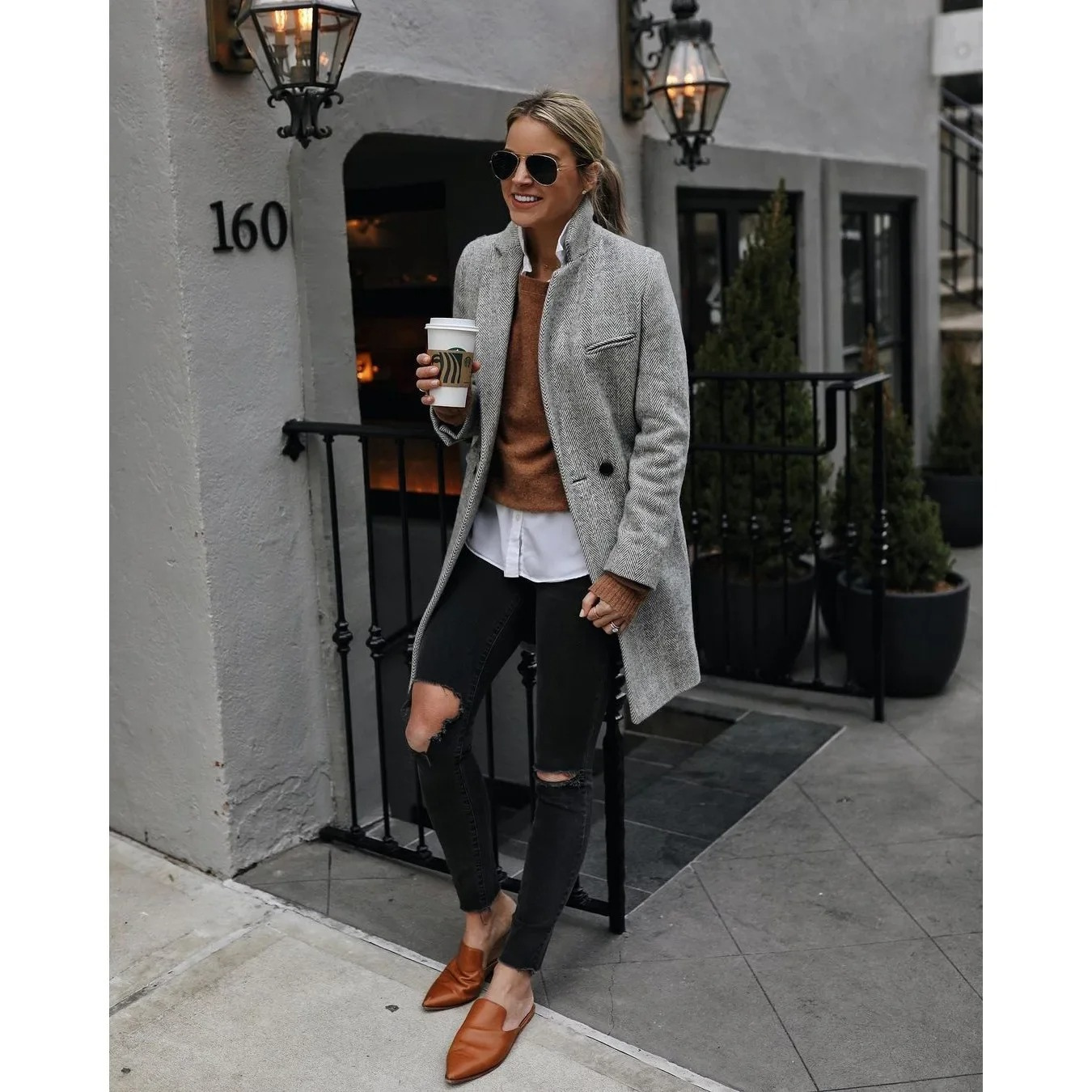Abrigo Trenchcoat Mujer de Espiga Corte Medio Solapa Clásica