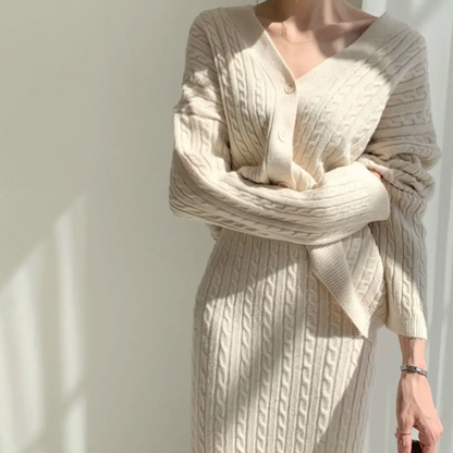 Conjunto Mujer Suéter y Falda Punto Ajuste Relajado