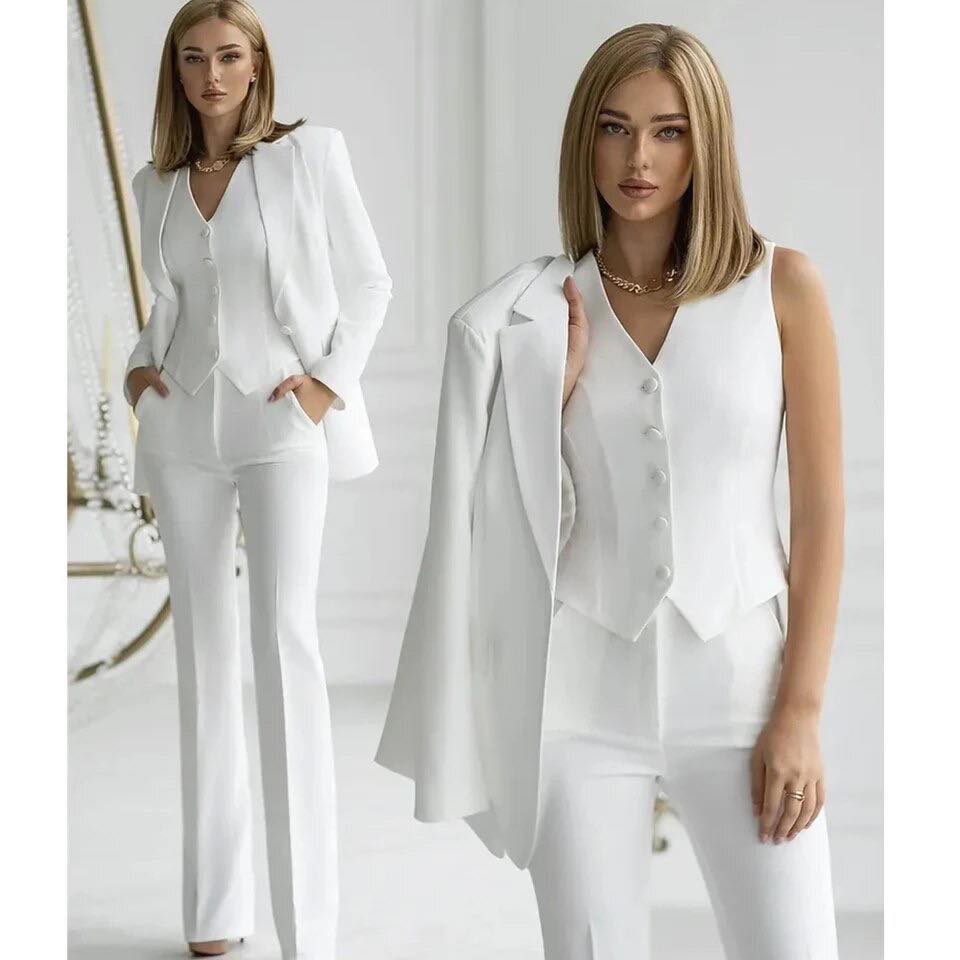 Traje Hombre Chaqueta Pantalón y Chaleco Clásico