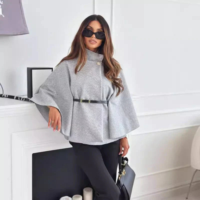 Chaqueta Mujer con Cinturón y Diseño de Mariposa Ajuste Elegante
