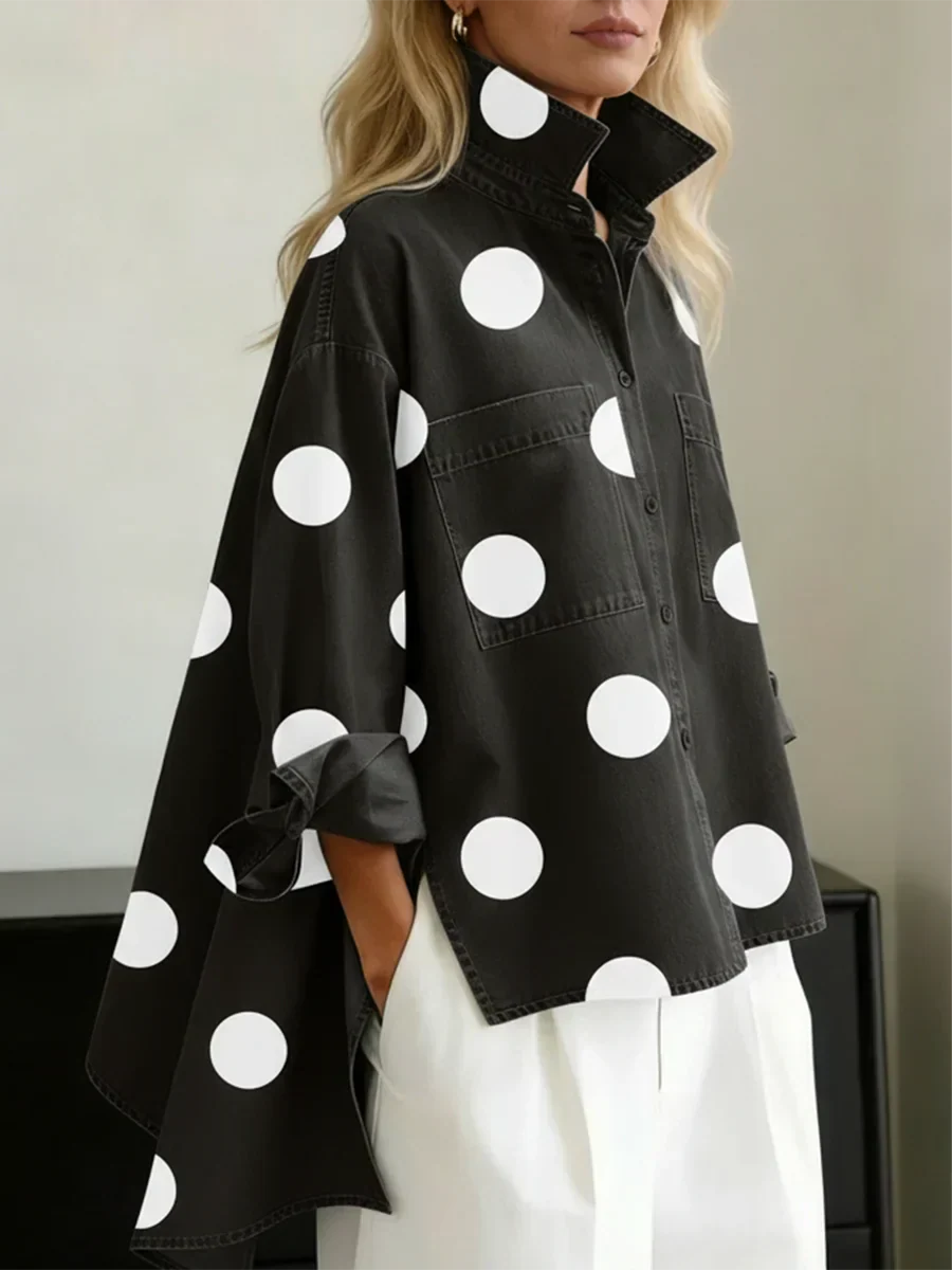 mujer de tela ligera oversize casual elegante